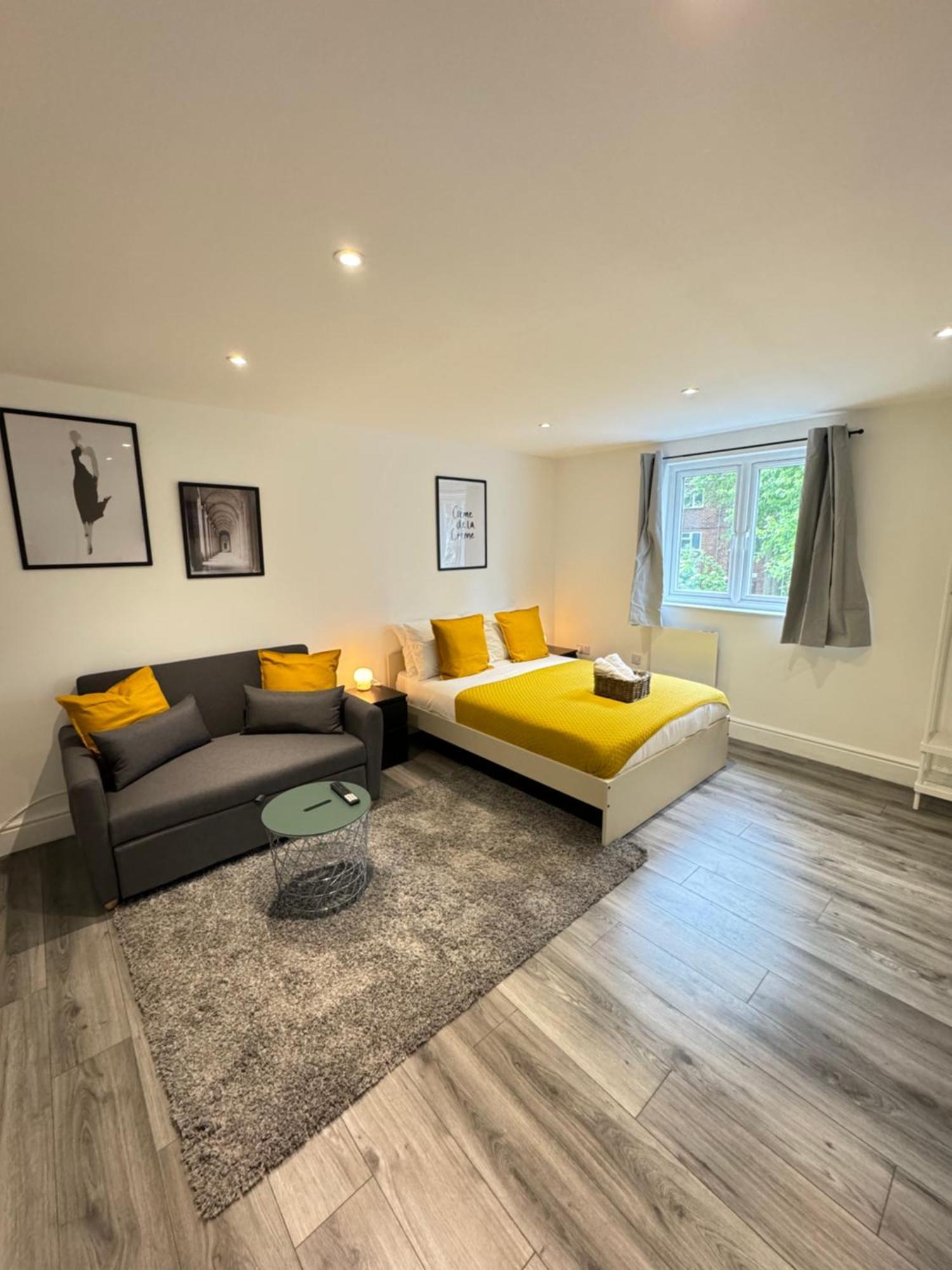 En-Suite Bedroom For Up To 4! Sofa Bed - Near Stratford Londres Exterior foto