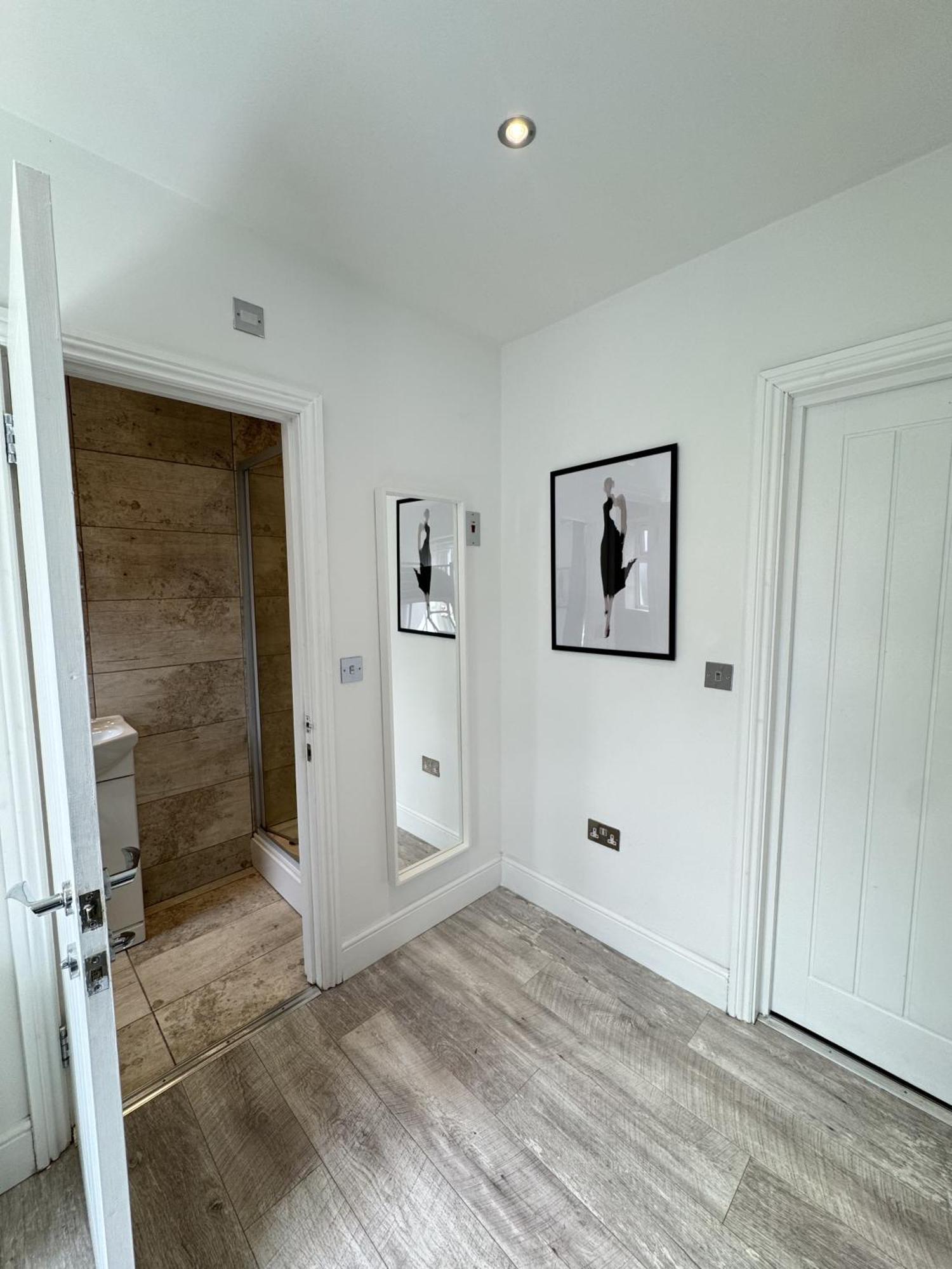 En-Suite Bedroom For Up To 4! Sofa Bed - Near Stratford Londres Exterior foto