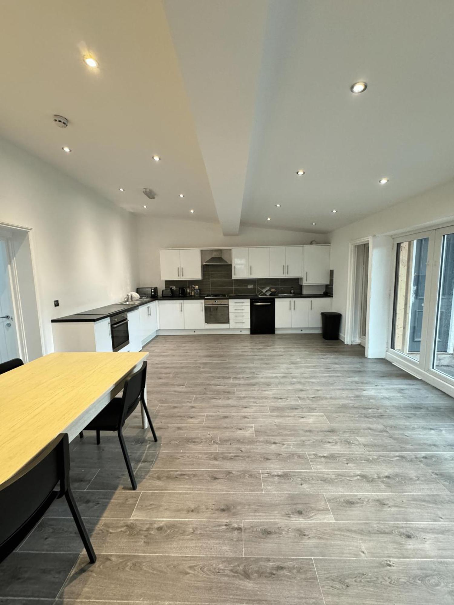 En-Suite Bedroom For Up To 4! Sofa Bed - Near Stratford Londres Exterior foto