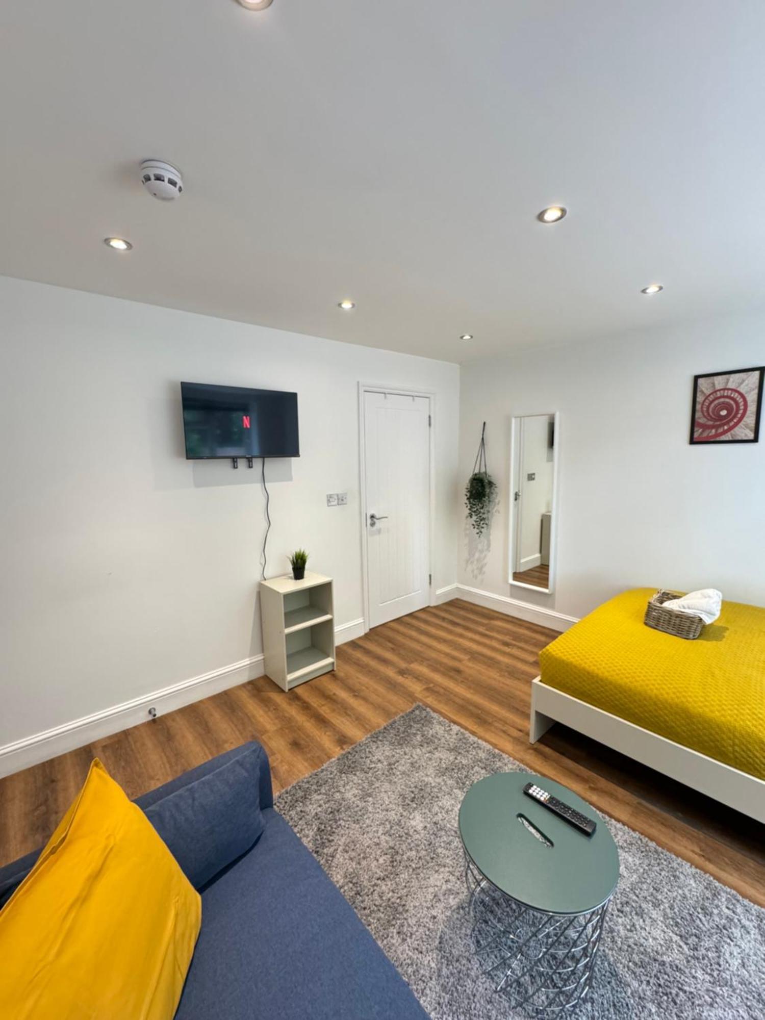 En-Suite Bedroom For Up To 4! Sofa Bed - Near Stratford Londres Exterior foto